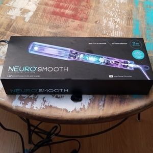 Paul Mitchell Neuro Smooth 1.25" Styling Iron